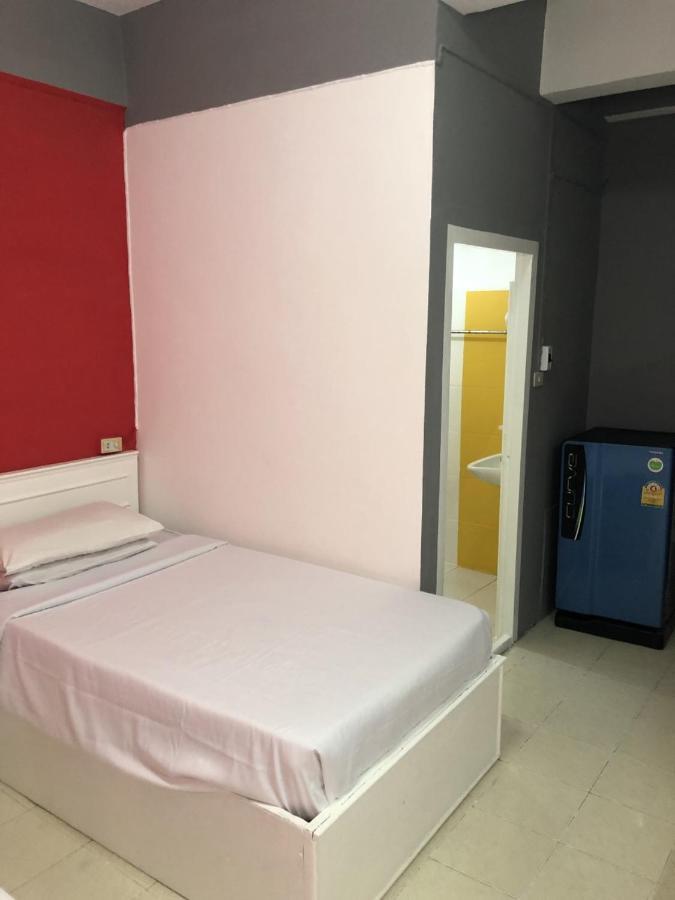 Aparthotel Paradise House 2*